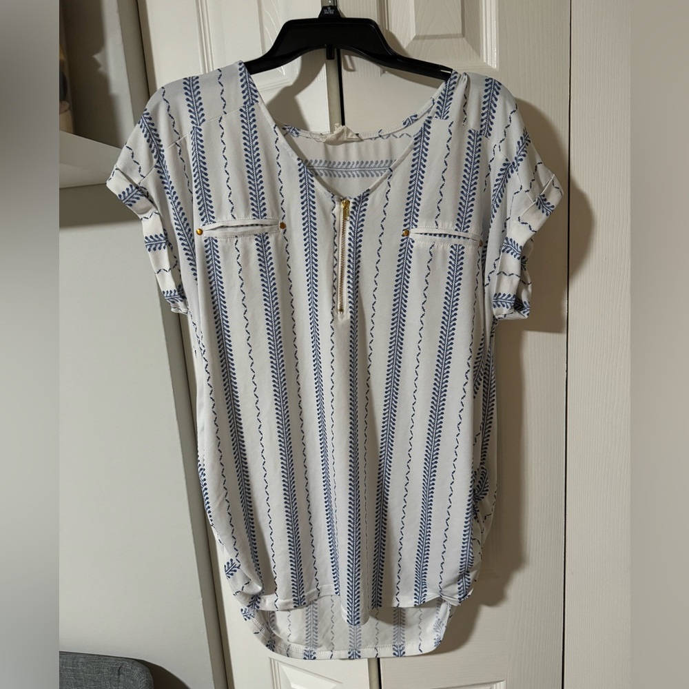 Maternity shirt